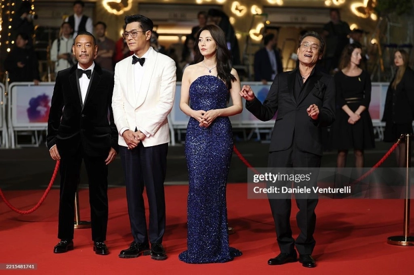 Angelina jolie là tâm điểm ở cannes đường yên và cao viên viên bị ống kính hung thần bóc trần