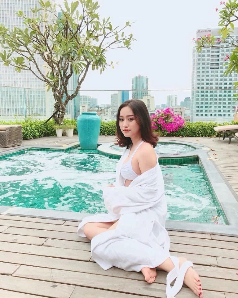 Ảnh thật núc ních mỡ hotgirl việt bị tố lừa dân mạng chứ không hề bốc lửa như hình