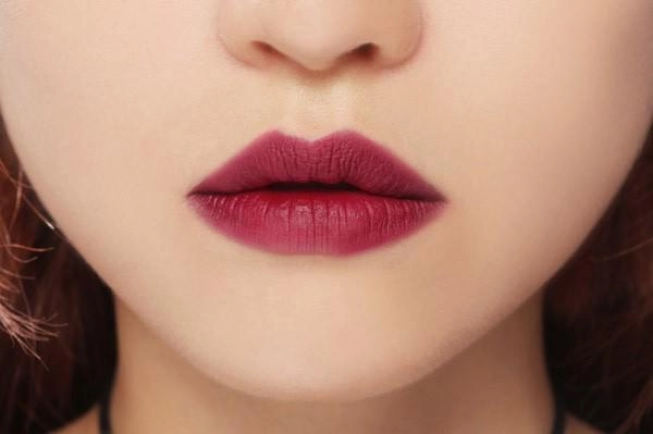 Bạn là người nghiện son thật thiếu sót nếu trong túi bạn chưa có đủ 7 thỏi son môi này