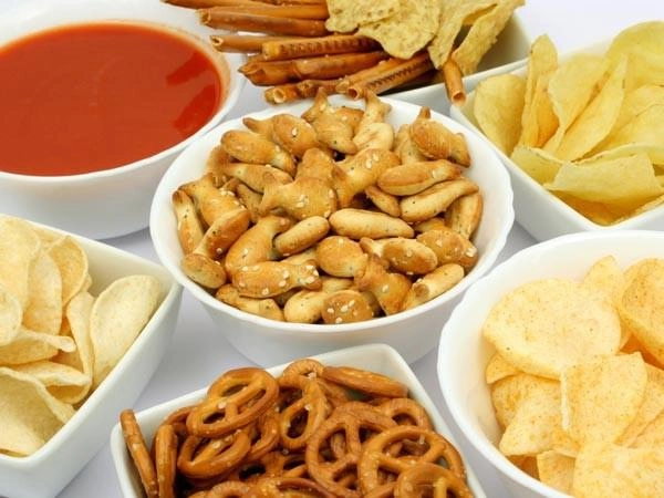 Bảo vệ da ngày hè khỏi ánh nắng mặt trời với 4 lưu ý không thể thiếu sau