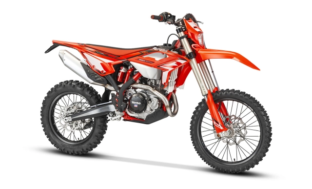 Beta rr 125 trình làng thị trường côn tay để thỏa mãn anh em mê vượt địa hình