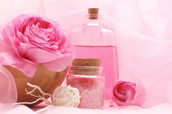 Bí kíp se nhỏ lỗ chân lông của mỹ nhân trung hoa nguyên liệu 2000 đồng chính là chân ái