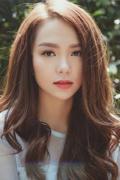 Bí mật đằng sau những chiếc cằm nhọn của sao việt khiến ai cũng muốn thẩm mỹ