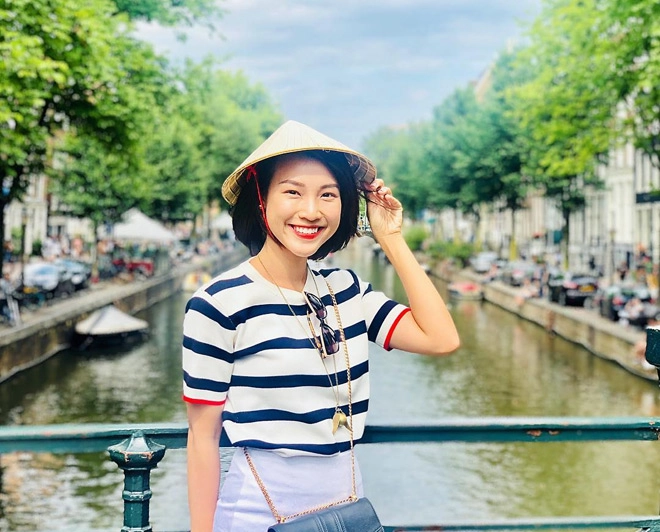 Bí quyết cho làn da đẹp thuần khiết của mc hoàng oanh nhờ 1 bước chăm da đơn giản