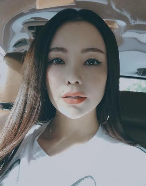 Bình thường đã đẹp rồi vì sao elly trần và 3 bà mẹ đơn thân này vẫn đi sửa mặt