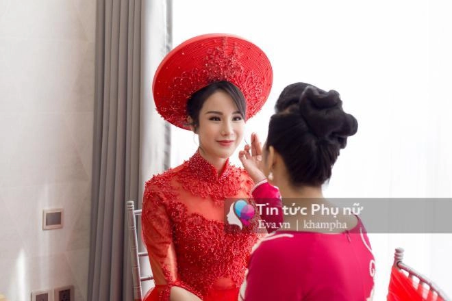Bình thường mắt khói môi trầm đến đám cưới diệp lâm anh lại hiền như cô tấm