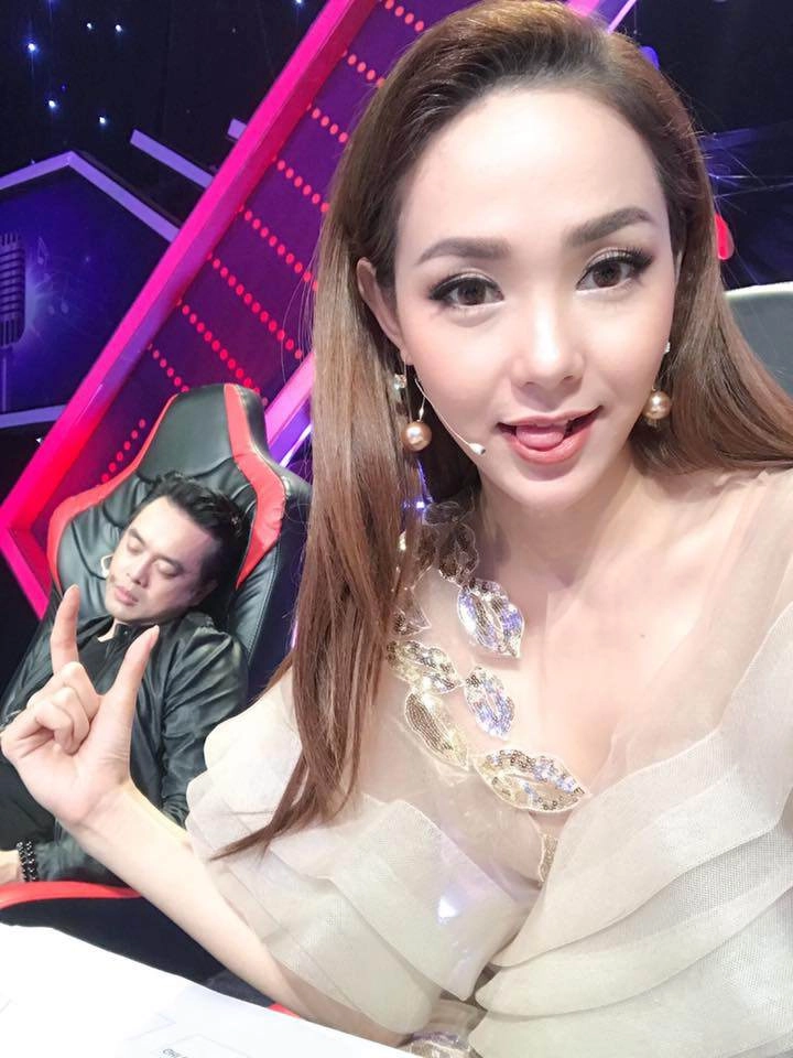 Bộ 3 cầm trịch the face hoàng yến nhỏ tuổi nhất nhưng nhìn vẫn quyền lực vì lý do này
