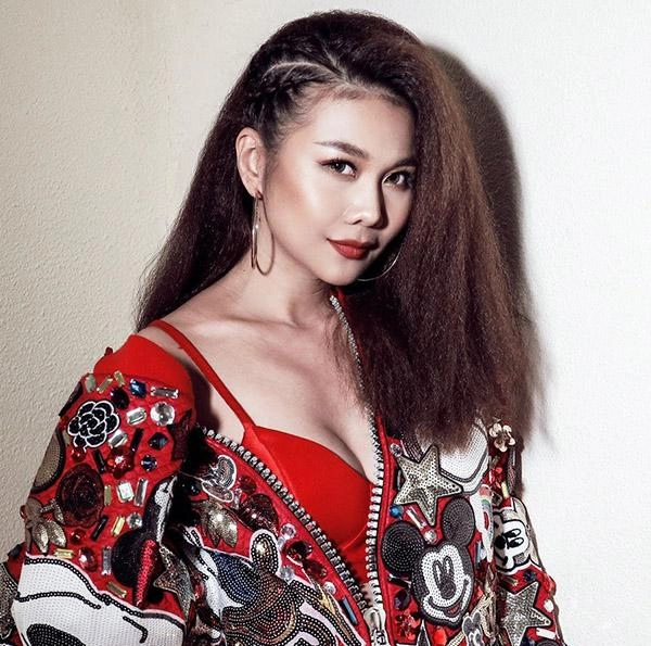 Bộ 3 cầm trịch the face hoàng yến nhỏ tuổi nhất nhưng nhìn vẫn quyền lực vì lý do này