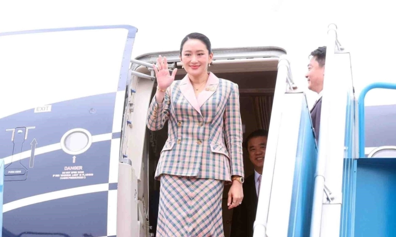 Bộ sưu tập áo khoác của thủ tướng thái lan