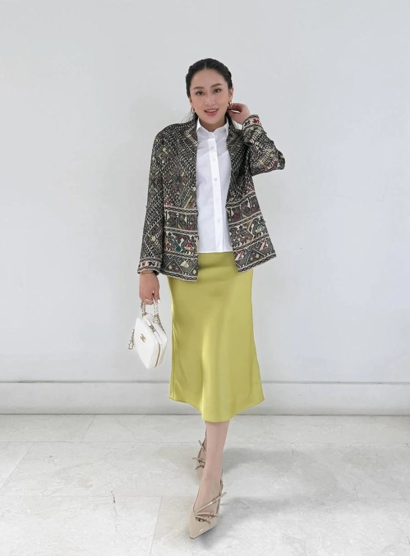 Bộ sưu tập áo khoác của thủ tướng thái lan