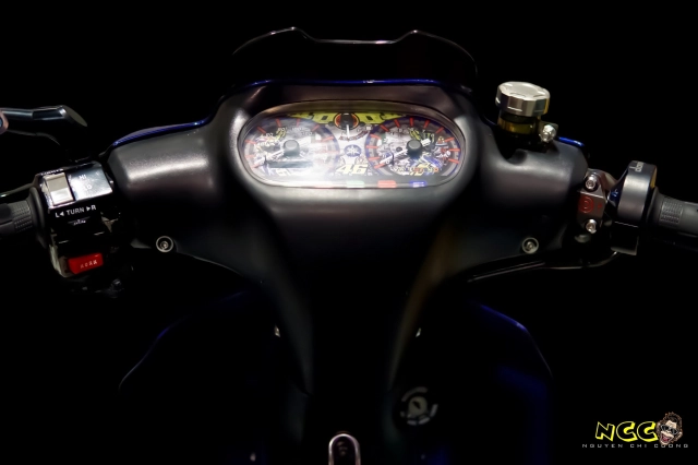 bom tấn yaz 125 sở hữu bộ áo valentino rossi 19 năm tuổi kịch độc
