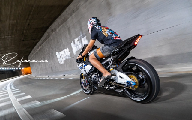 Cá trê r1m độ full option gale speed đến từ nhật bản