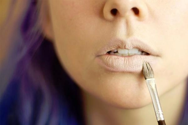 Cách thoa son bền màu ngàn năm không trôi chị em cập nhật ngay bí kíp
