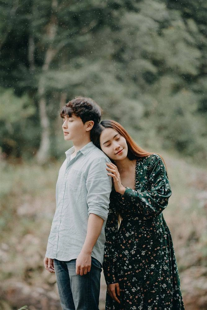 cải trang thành võ tắc thiên không thành nam em mộc mạc lại được khen hết lời