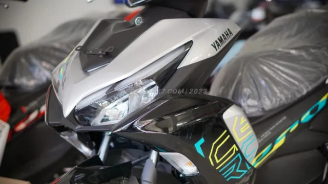 Cận cảnh aerox 2024 có giá bán rẻ hơn nvx việt nam chỉ từ 43 triệu đồng