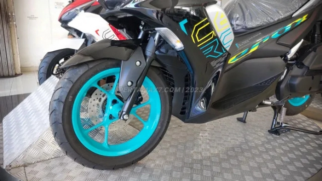 Cận cảnh aerox 2024 có giá bán rẻ hơn nvx việt nam chỉ từ 43 triệu đồng