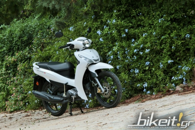 Cận cảnh cryton s 2024 khá giống yamaha finn có giá bán hơn 60 triệu đồng