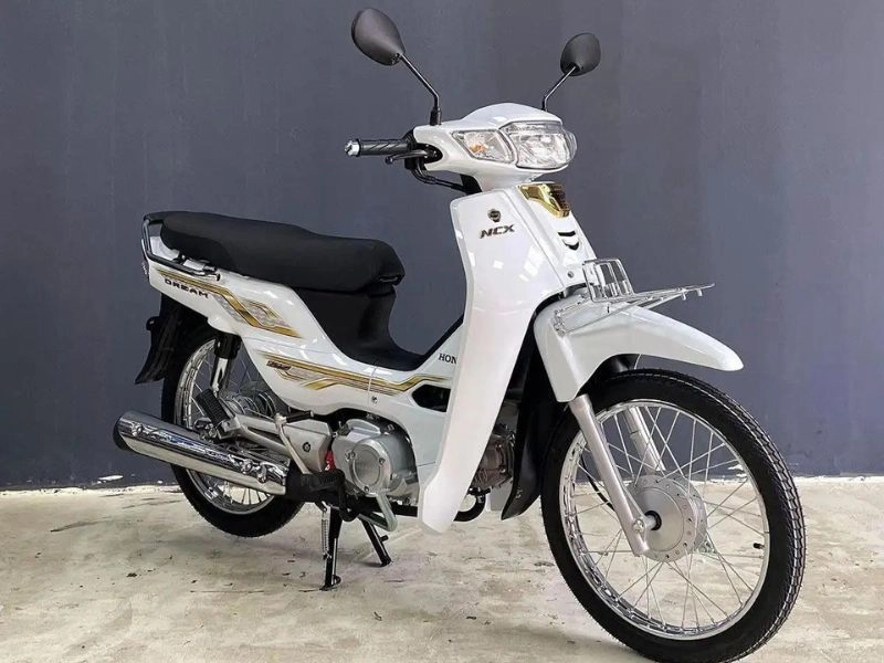Cận cảnh dream 125 trắng - cực kỳ khan hiếm tại việt nam