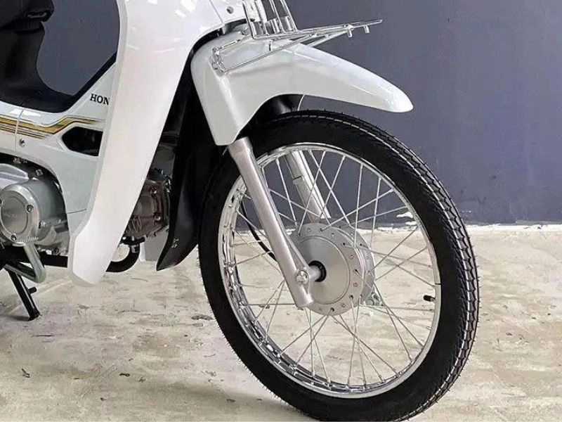 Cận cảnh dream 125 trắng - cực kỳ khan hiếm tại việt nam