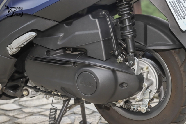 Cận cảnh yamaha axisz - giá bán không hề rẻ nhưng trang bị toàn hàng tối cổ