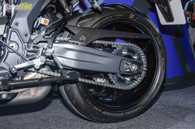 Cận cảnh yzf-r7 2024 vừa ra mắt với giá hơn 200 triệu đồng