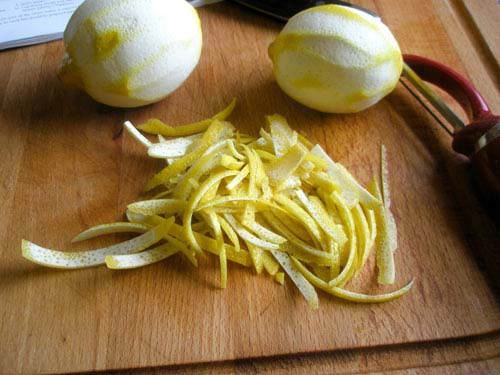 Cao răng mảng bám ố vàng sạch bách với 4 cách làm trắng răng từ 1 quả chanh