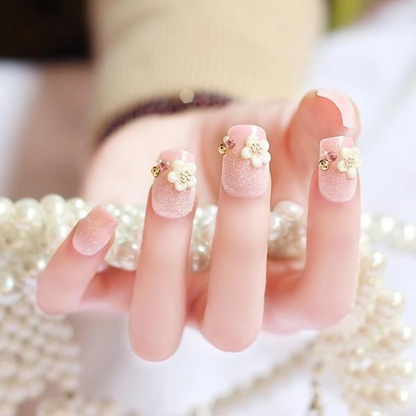 Cập nhật 12 mẫu nail đẹp sưởi ấm mọi ánh nhìn trong những ngày thu - đông