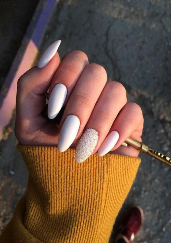 Cập nhật 12 mẫu nail đẹp sưởi ấm mọi ánh nhìn trong những ngày thu - đông