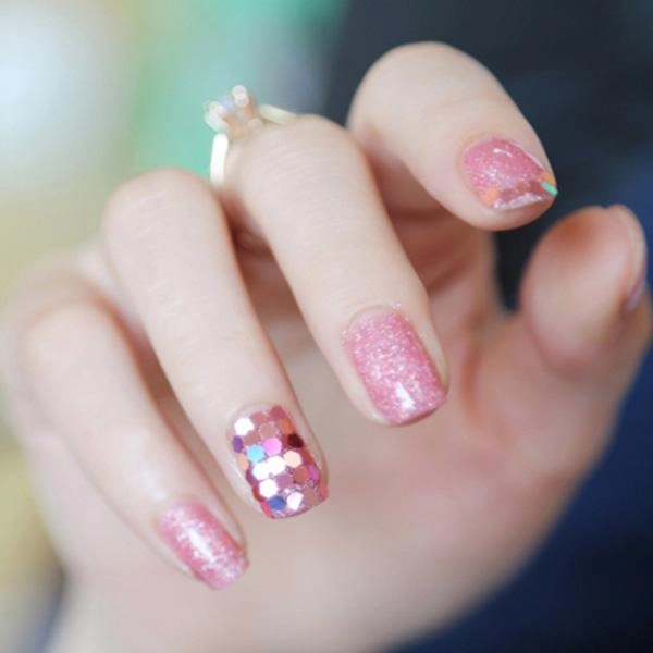 Cập nhật 12 mẫu nail đẹp sưởi ấm mọi ánh nhìn trong những ngày thu - đông