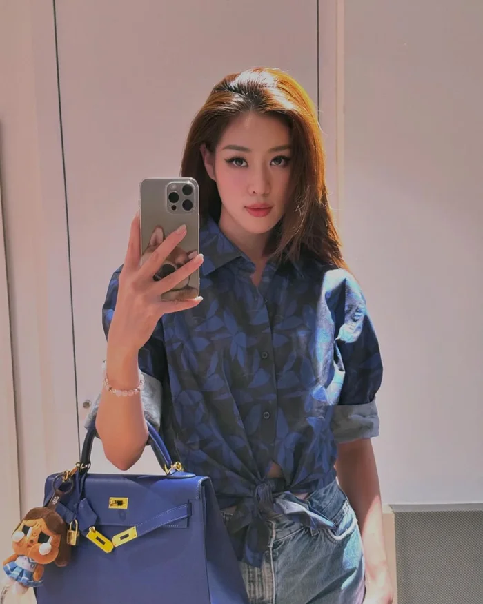Chân dài lập kỷ lục lịch sử làng sắc đẹp việt chưa 30 tuổi đã có nhà 7 phòng ngủ mang túi 3 gang gần nửa tỷ ngồi vệ đường