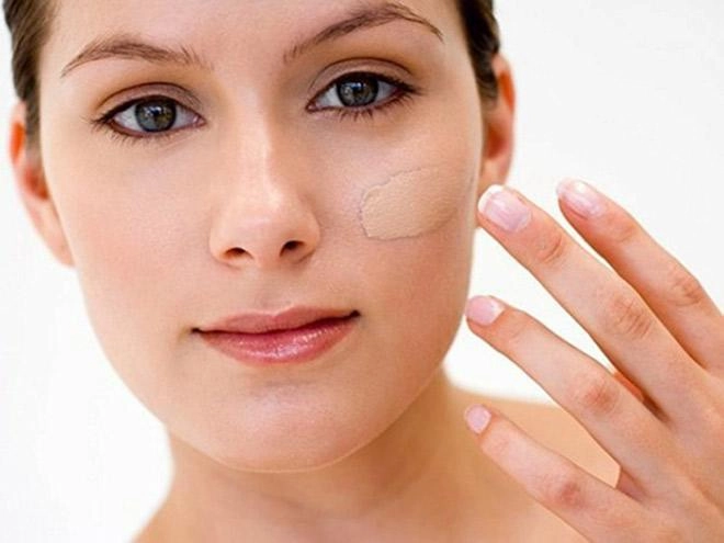 Chỉ cần rơi vào 1 trong 10 lỗi make-up này cũng đủ khiến người ấy sợ hãi bỏ chạy