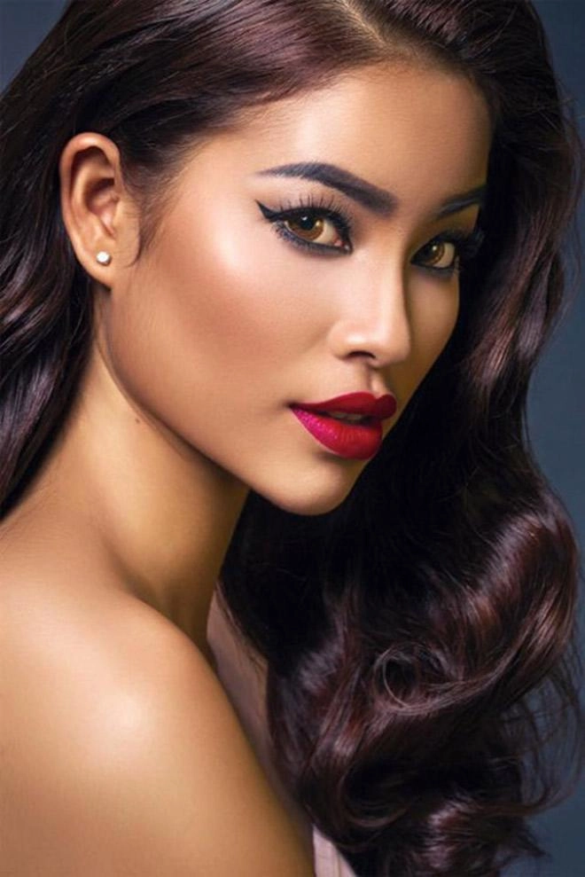 Chỉ cần rơi vào 1 trong 10 lỗi make-up này cũng đủ khiến người ấy sợ hãi bỏ chạy