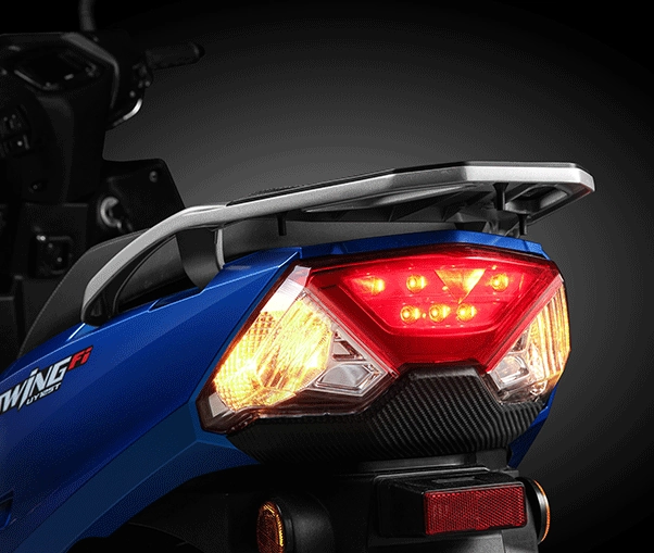 Chi tiết suzuki swing 2025 sở hữu cụm đèn lái đồ sộ và hầm hố như pkl