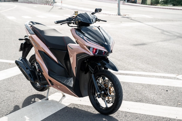 Chia sẻ với ae chiếc vario độ tâm huyết của biker đồng tháp nổi bật mỗi khi xuống phố