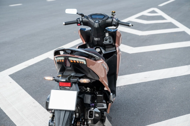 Chia sẻ với ae chiếc vario độ tâm huyết của biker đồng tháp nổi bật mỗi khi xuống phố