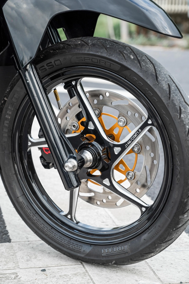 Chia sẻ với ae chiếc vario độ tâm huyết của biker đồng tháp nổi bật mỗi khi xuống phố