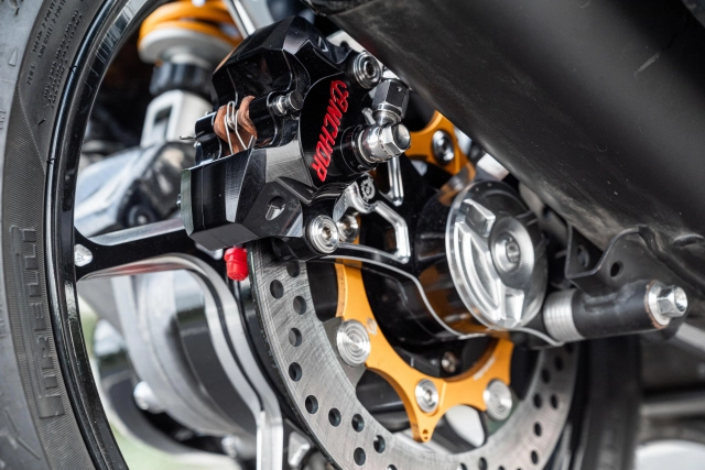 Chia sẻ với ae chiếc vario độ tâm huyết của biker đồng tháp nổi bật mỗi khi xuống phố