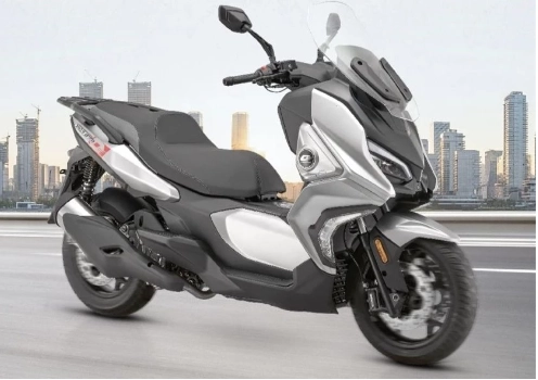 Chiếc xe ga này đè bẹp honda sh160i cả về ngoại hình giá và có sức mạnh gấp đôi