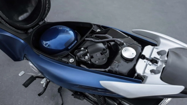 Chiếc xe lai giữa future và vision vừa được honda ra mắt phiên bản 2025 với giá hơn 50 triệu đồng
