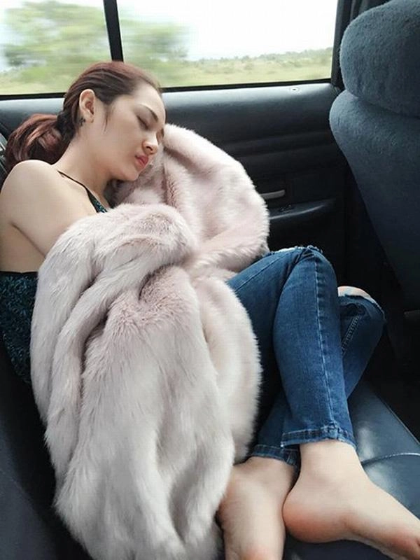 Có ai như các sao việt này bị chụp lén vẫn xinh đẹp ngời ngời không góc chết