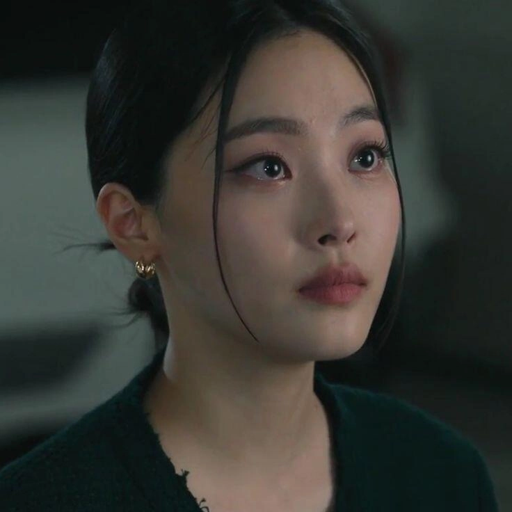 cô mèo có visual sang chảnh được so sánh với jennie lên phim đã đẹp đời thường còn ăn mặc tinh tế khó rời mắt