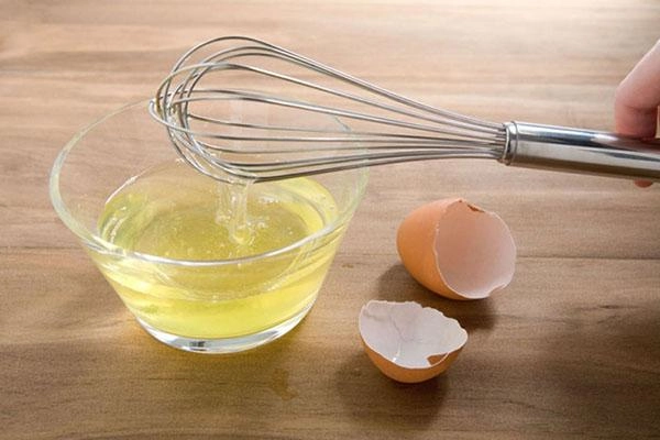 Có ngay 10 cách trị mụn bọc cực dễ ngay tại nhà mà các cô nàng không nên bỏ qua