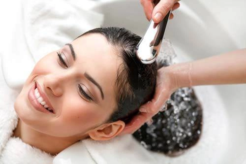 Có những mẹo này chị em sẽ tiết kiệm được khối tiền làm tóc đấy