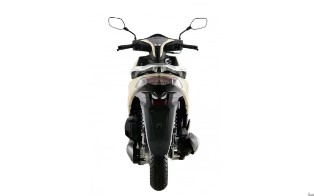 Cực sốc khi thấy bản sao của honda sh125i nhưng sở hữu sức mạnh ăn đứt bản gốc