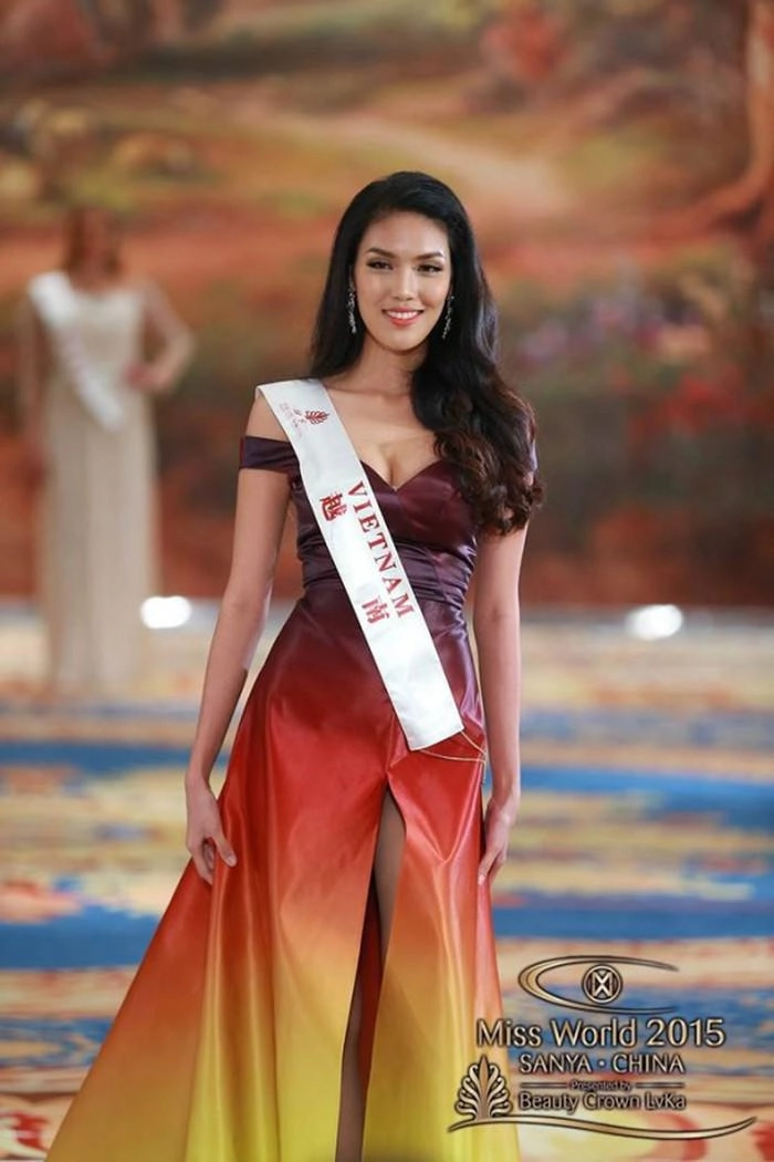 Cũng tự tay trang điểm tại miss world lan khuê đỗ mỹ linh lại chẳng sánh lại tiểu vy vì