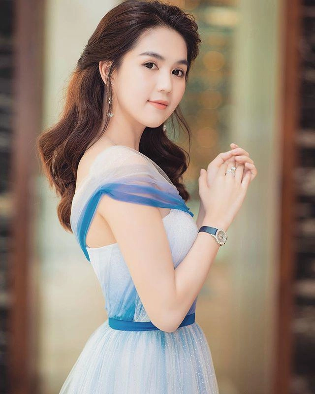 Cuối cùng cũng tìm ra bí quyết giúp phú sát hoàng hậu triệu vy cưa đôi lứa tuổi