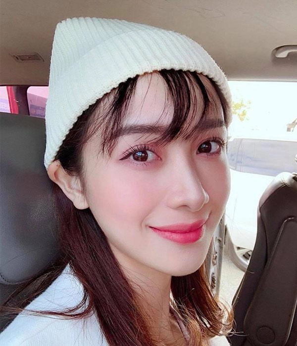 Đăng ảnh vi vu hàn quốc fan tự hỏi ai đang dùng tài khoản của jun vũ vậy