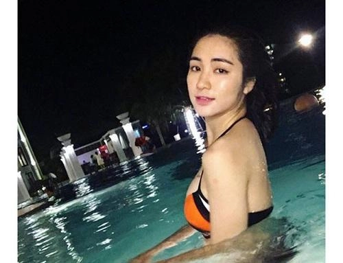 Dáng không chuẩn như người mẫu nhưng độ sexy của các mỹ nhân này giành hết phần thiên hạ
