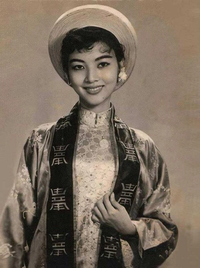Đây là dung mạo của 2 tuyệt sắc giai nhân việt từng khiến vạn đàn ông đông dương mê mẩn