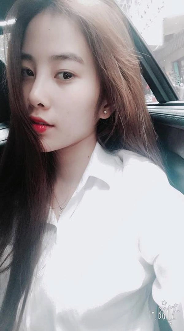 Đến đánh son môi cũng không xong có chăng nên tặng nam em một khoá học cơ bản